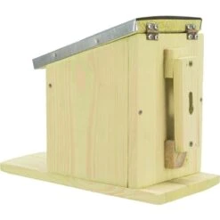 Réserve De Nourriture Pour écureuil - Trixie -Oiseaux De Compagnie reserve de nourriture pour ecureuil trixie 59607 trixie reserve de nourriture pour ecureuil avec toit ouvrant bois de pin impreg 2